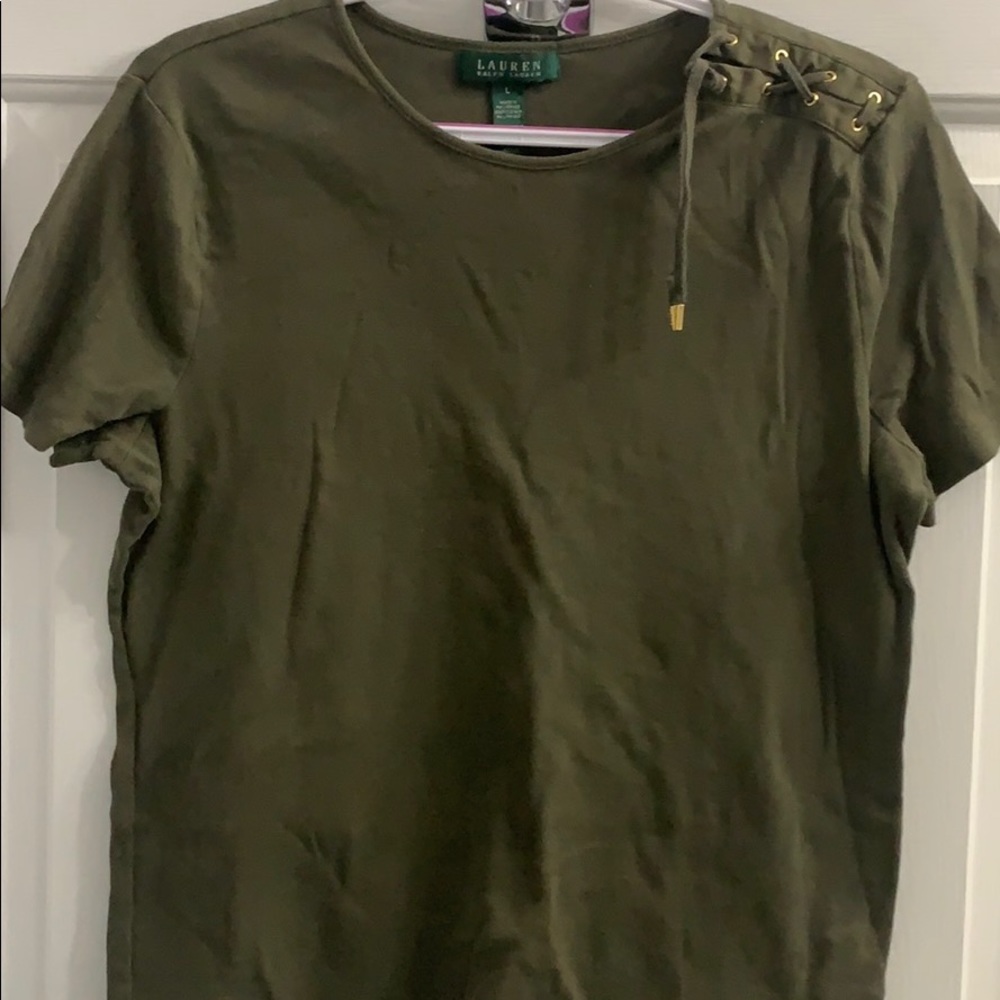 BEAUTIFUL WOMEN’S LARGE RALRH LAUREN TOP